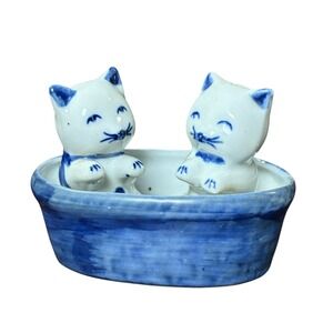Nantucket Blue White Cat Salt Pepper Shakers with Dish Ceramic Kitchen Decor